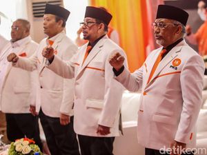 Gelar Rapimnas, PKS Targetkan Menang 60 Persen di Pilkada 2024 Gelar Rapimnas, PKS Targetkan Menang 60 Persen di Pilkada 2024