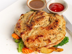 Resep Steak Ayam Saus Lada Hitam ala Restoran, Cocok Untuk Menu Diet