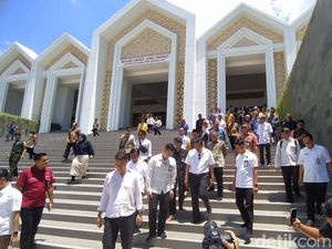 Pembangunan Kelar, Masjid Agung Jateng di Magelang Diresmikan Jokowi Oktober Pembangunan Kelar, Masjid Agung Jateng di Magelang Diresmikan Jokowi Oktober