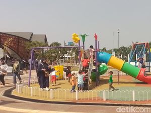 Alun-alun Depok Barat Diresmikan, Spesial dengan Jembatan Gantung Alun-alun Depok Barat Diresmikan, Spesial dengan Jembatan Gantung