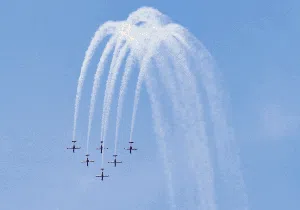 Bingkai Sepekan: Macet Horor Puncak-Fenomena Supermoon di Langit Eropa Bingkai Sepekan: Macet Horor Puncak-Fenomena Supermoon di Langit Eropa