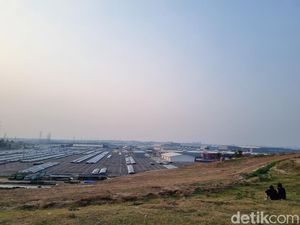 Bukit di Balik Pabrik Jadi Favorit Wisata, Tanda Bekasi Minim Spot Wisata?