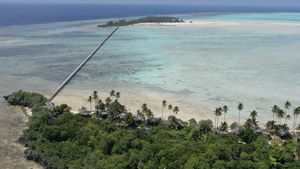 KKP Segel Resor Asing Ilegal di Pulau Maratua