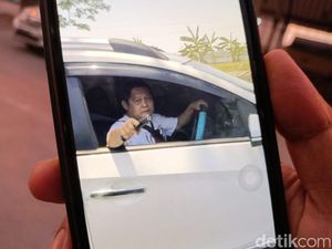 Emosi Pengusaha Kendal Saat Jalan Macet Lalu Tembaki Pajero di Pantura Emosi Pengusaha Kendal Saat Jalan Macet Lalu Tembaki Pajero di Pantura