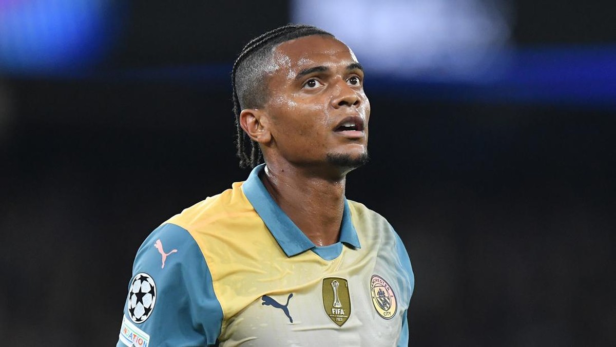 Manuel Akanji dikabarkan diminati Galatasaray. (Foto: CameraSport via Getty Images/Dave Howarth - CameraSport)