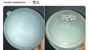 Meme Kocak Tupperware Bangkrut Karena Terlalu Awet