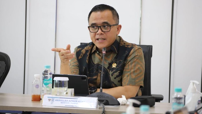 Mantan Menteri Diperiksa Terkait Chromebook, Apa yang Perlu Kamu Tahu?