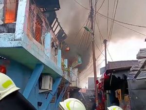 Penampakan Kebakaran Rumah di Cipinang yang Tewaskan 3 Balita