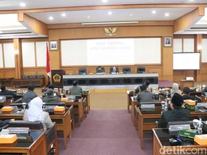 Megawati Masih di Rusia, PDIP Belum Tunjuk Pimpinan DPRD Gresik