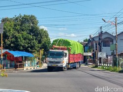 Pemerintah Diminta Izinkan Truk Sumbu 3 Beroperasi saat Libur Nataru