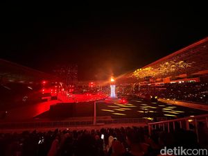Belasan Ribu Penonton Antusias Saksikan Closing Ceremony PON XXI di Sumut Belasan Ribu Penonton Antusias Saksikan Closing Ceremony PON XXI di Sumut
