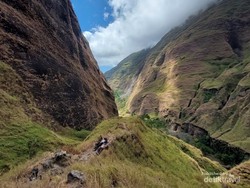 Selamat Datang di Jurassic Parknya Gunung Rinjani