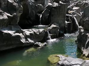 Wisata Celebes Canyon Barru, Hamparan Batu Cadas bak Grand Canyon Amerika Wisata Celebes Canyon Barru, Hamparan Batu Cadas bak Grand Canyon Amerika