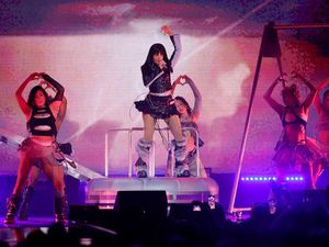 Camila Cabello hingga Gwen Stefani Meriahkan Festival Musik iHeartRadio Camila Cabello hingga Gwen Stefani Meriahkan Festival Musik iHeartRadio
