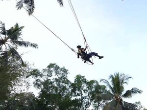 Naik Ayunan Raksasa di Bali, IShowSpeed Teriak-teriak: Santai, Santai, Santai!