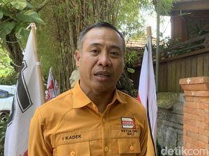 Pasek Singgung Defisit APBD Bali Era Koster, Lolak Sebut untuk Jangka Panjang Pasek Singgung Defisit APBD Bali Era Koster, Lolak Sebut untuk Jangka Panjang