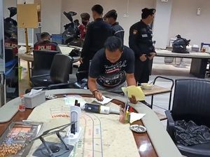 Kasino Berkedok Karaoke di Anjasmoro Semarang Digerebek, 12 Orang Ditangkap Kasino Berkedok Karaoke di Anjasmoro Semarang Digerebek, 12 Orang Ditangkap