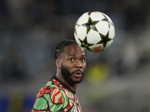 Sterling Bukti Kepanikan Arteta