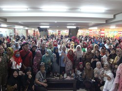 Risma Beberkan Rahasia Sukses Pahlawan Ekonomi: Inovasi dan Kerja Keras