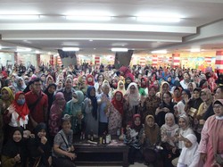 Risma: Inovasi dan Kerja Keras, Rahasia Sukses Pahlawan Ekonomi