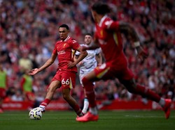 Liverpool Hempaskan Bournemouth, 100 untuk Trent Alexander-Arnold