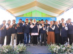 Gagas Program Jalan Poros Desa, Airin-Ade Raih Dukungan Relawan Jangkar KB