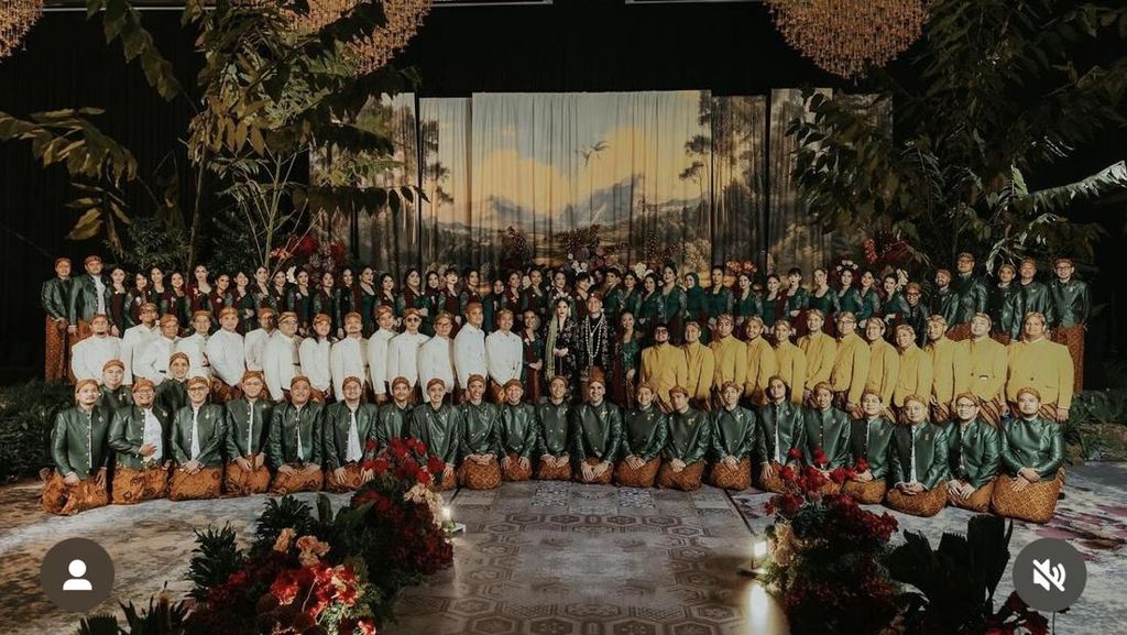 Foto Bridesmaid & Groomsman Pernikahan Nino RAN, Ada BCL, Rossa, Hingga Afgan Foto Bridesmaid & Groomsman Pernikahan Nino RAN, Ada BCL, Rossa, Hingga Afgan