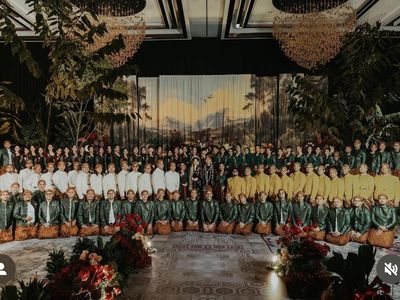 Foto Bridesmaid & Groomsman Pernikahan Nino RAN, Ada BCL, Rossa, Hingga Afgan