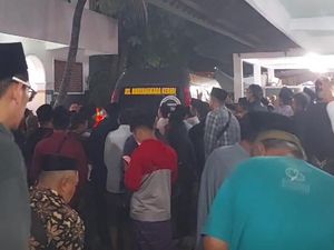 Kabar Duka, Pengasuh Ponpes Assaidiyyah Kediri Gus Lik Meninggal Kabar Duka, Pengasuh Ponpes Assaidiyyah Kediri Gus Lik Meninggal
