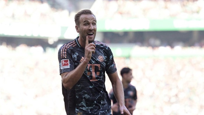 harry kane Soccer Football - Bundesliga - Werder Bremen v Bayern Munich - Weserstadion, Bremen, Germany - September 21, 2024 Bayern Munichs Harry Kane celebrates scoring their third goal REUTERS/Fabian Bimmer DFL REGULATIONS PROHIBIT ANY USE OF PHOTOGRAPHS AS IMAGE SEQUENCES AND/OR QUASI-VIDEO.