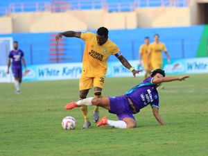 Semen Padang Kalah 0-1 Lawan Persita Tangerang