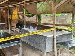 Kumpulan ABG Konsumsi Alkohol Sebelum dan Saat Kumpul di Warung Kali Bekasi