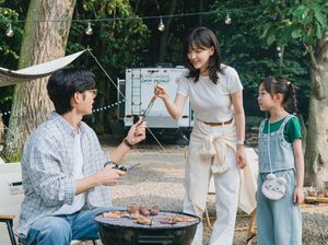 Hiks! Weekend Terakhir Bareng Love Next Door Hiks! Weekend Terakhir Bareng Love Next Door