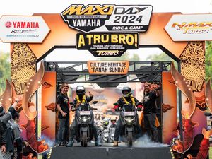 Pesta Rakyat buat Pecinta Motor Maxi Yamaha Pesta Rakyat buat Pecinta Motor Maxi Yamaha