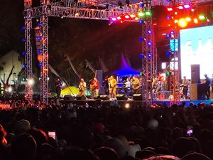 Riuhnya Warga saat Gilga Sebut I Love You Happy Asmara di Hari Jadi Klaten