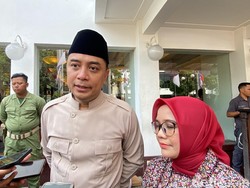 Walkot Eri Ajak Warga Membangun Surabaya dengan Semangat Kemerdekaan