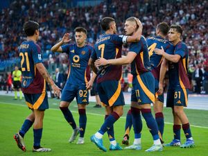 Roma Vs Udinese: Giallorossi Menang Telak 3-0 Roma Vs Udinese: Giallorossi Menang Telak 3-0