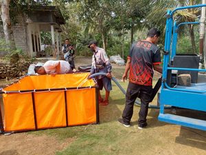 Sumber Sengkaring Kering, Warga Donomulyo Malang Disuplai Air Bersih Sumber Sengkaring Kering, Warga Donomulyo Malang Disuplai Air Bersih