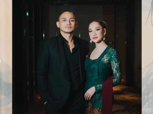 8 Foto BCL Jadi Bridesmaid Pernikahan Nino RAN, Tampil Mesra Bareng Suami