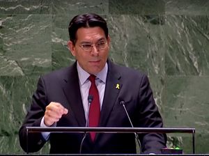 Video Israel: Dunia Harus Terima Kasih ke AS Telah Bom Situs Nuklir Iran Video Israel: Dunia Harus Terima Kasih ke AS Telah Bom Situs Nuklir Iran
