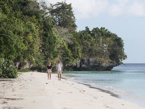 Eksplorasi Pulau Tomia, Desa Wisata Menarik di Wakatobi Eksplorasi Pulau Tomia, Desa Wisata Menarik di Wakatobi