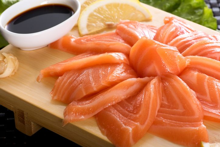 Orang Jepang Gemar Makan Ikan Mentah, Ini 5 Fakta Menariknya