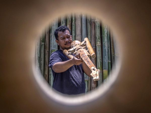 Ini Gitar yang Terbuat dari Bambu Made in Bandung