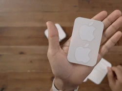 Jangan Dicari! Tak Ada Stiker Apple di Kotak iPhone 16 Jangan Dicari! Tak Ada Stiker Apple di Kotak iPhone 16