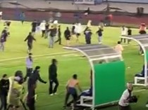 Kericuhan Pecah Selepas Laga Persib Vs Persija di Jalak Harupat
