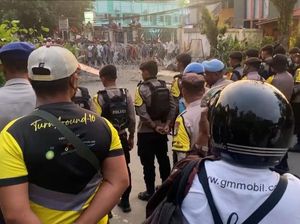 Polisi Ungkap Ricuh Penetapan Cagub PBD Dipicu Protes soal Paslon Bukan OAP Polisi Ungkap Ricuh Penetapan Cagub PBD Dipicu Protes soal Paslon Bukan OAP