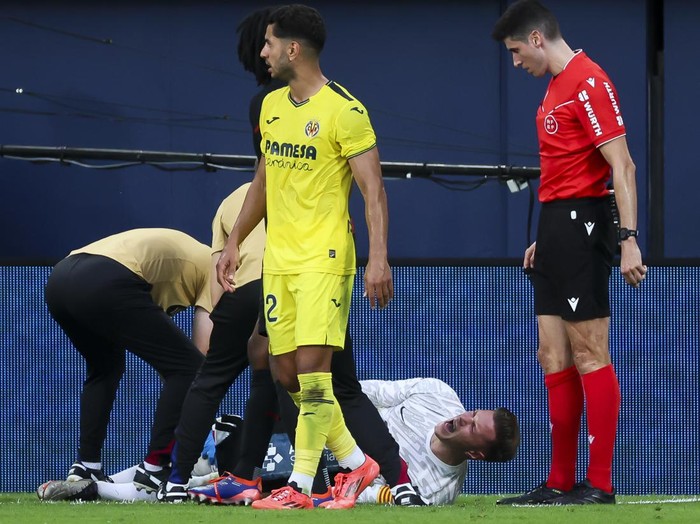 Marc-Andre ter Stegen of FC Barcelona during the La Liga match between Villarreal CF and FC Barcelona at La Ceramica Stadium in Villarreal, Spain, on September 22, 2024. (Photo by Jose Miguel Fernandez/NurPhoto via Getty Images)