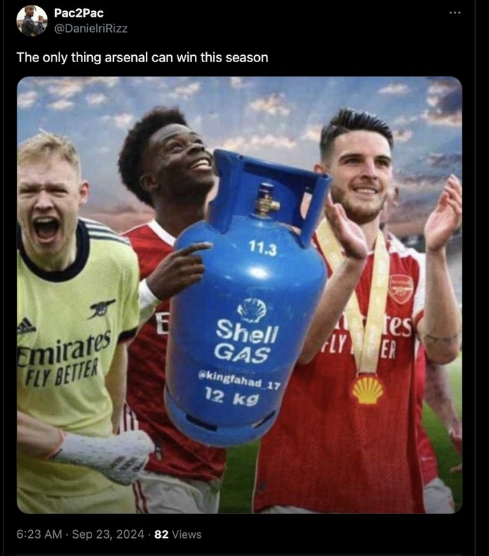 Parkir Bus Arsenal Meme
