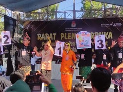 Pilbup Sumbawa: Novi-Talif 1, Jarot-Ansori 2, Rafiq-Sahril 3, Mo-BJS 4