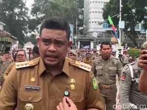 Sentilan Bobby ke Kasatpol PP-Camat yang Sibuk Jelang Pembukaan Holywings Sentilan Bobby ke Kasatpol PP-Camat yang Sibuk Jelang Pembukaan Holywings